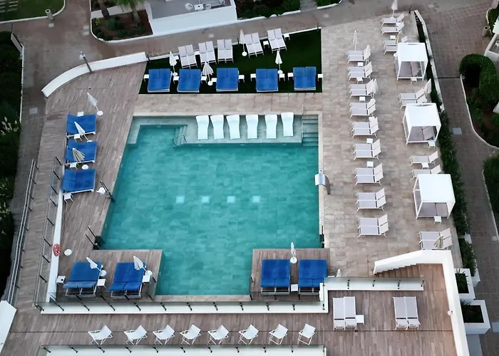 Parque Nereida Suites Hotel
